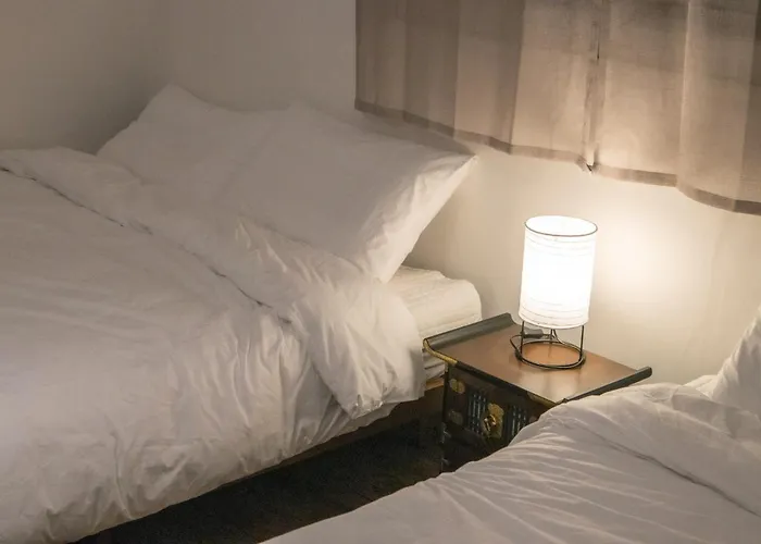 Appartement Sinchon 4rooms 6beds 2bathroom Cozy Korean-style Loft House